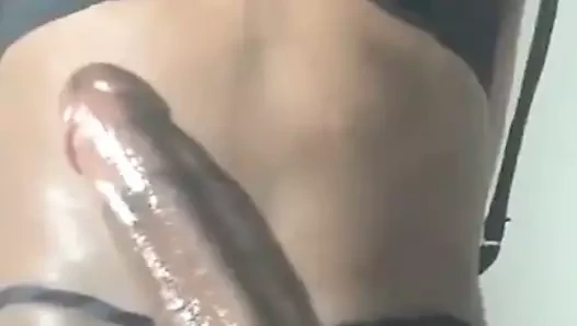 Siyah transeksüel büyük horoz 2