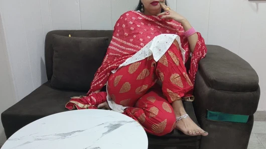 Gerçek okul öğrencisi ve tution öğretmeni ki hintçe sesli gerçek seks videosu saarabhabhi6