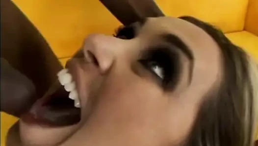 Sarışın bebek kahrolası ile büyük çük ırklararası