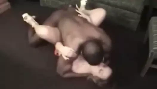 Cuckolds milf otel sikme bbc hakim korkak temizler yukarı