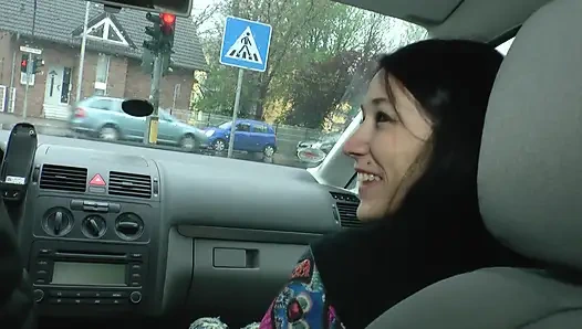 Süper azgın Alman amatör orta yaşlı seksi kadın sert sikiliyor - ham yarak ıslak deliklerini genişletiyor!