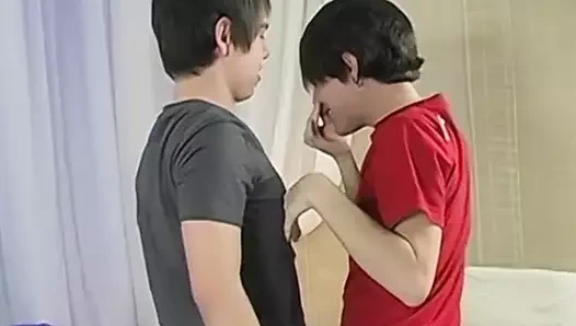 Twinks derrick masons ve cody ethan anally doğurmak hardcore