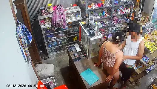 Eski kız arkadaşımla telefonda konuştum, evine geldim