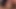 Çarpıcı, büyük göğüslü orta yaşlı seksi kadının cazibesi tarafından büyüleniyor