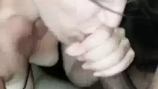 FEZ DE TUDO COM O PAU DO NAMORADO