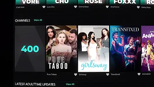 Annenin kızı - orta yaşlı seksi patron Ryan Keely tüm kuralları çiğniyor ve anal ateşli sekreteri Avery Jane'i sikiyor