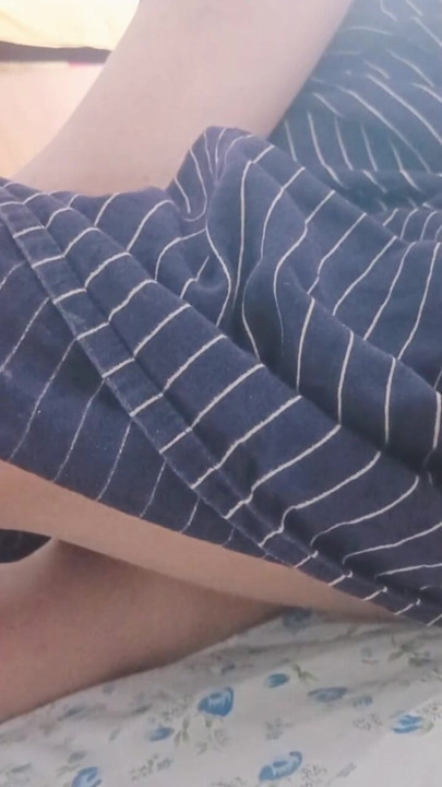 Jayamilfmom sıkı orta yaşlı seksi amcığını teşhir ediyor