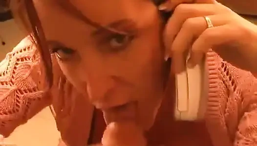 Telefonda oral seks