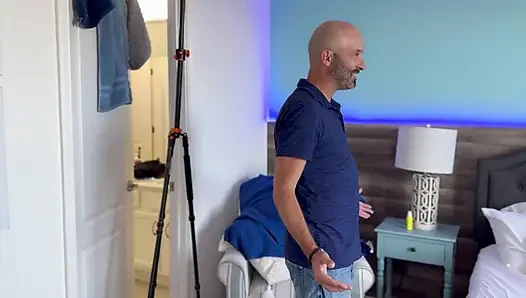 Yaramaz dadı Savanna Star evli kocasını baştan çıkarıyor