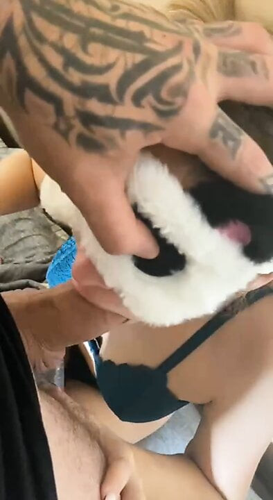 Tam profil videosu