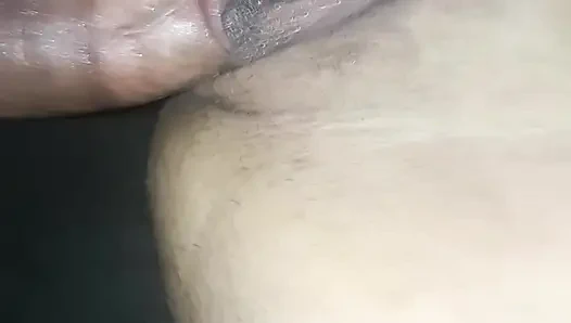 Hintli kadın odada seks videolarının tadını çıkarıyor sesli dramatik video değil