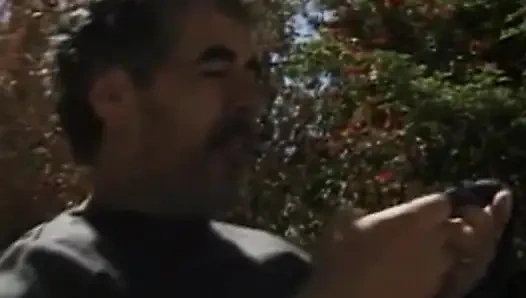 Kocası seksi karısını paylaşıyor