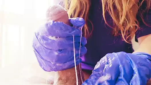 Eldivenlerde asmr mastürbasyonu - çok fazla döl