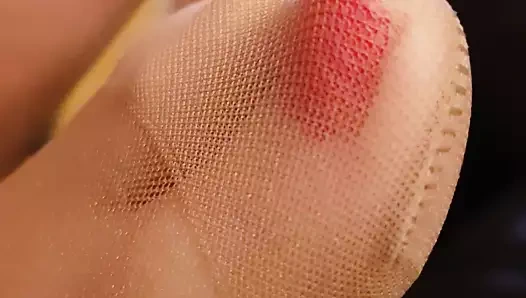 Kızardım... naylon teazer'ın parmak uçlarını yakından