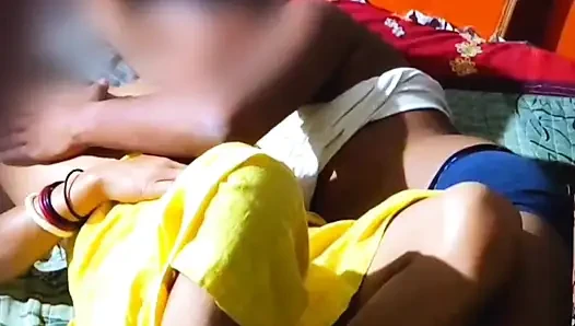Hamile karımı ilk kez arkadaşlarımla paylaştım.