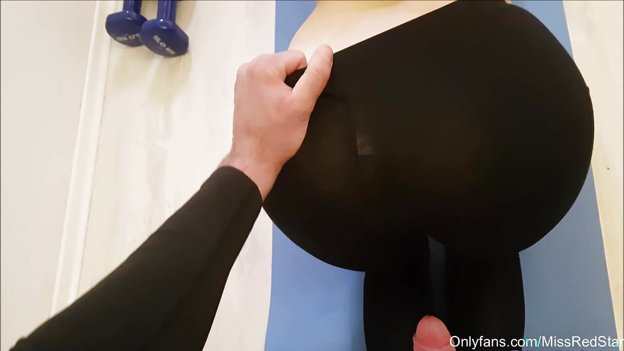 Teen Babe Rip her Yoga Pants to Fuck her Trainer