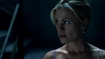 Natasha alam - gerçek kan s03e01 (çıplak sahne)