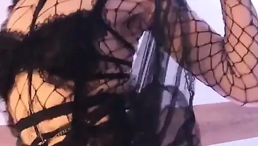 Biraz gotik siyah tarzı