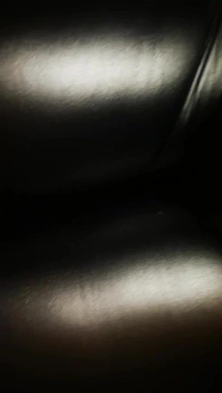 Çin pazarı için parlak lateks deri pvc vinil kauçuk pantolon legg