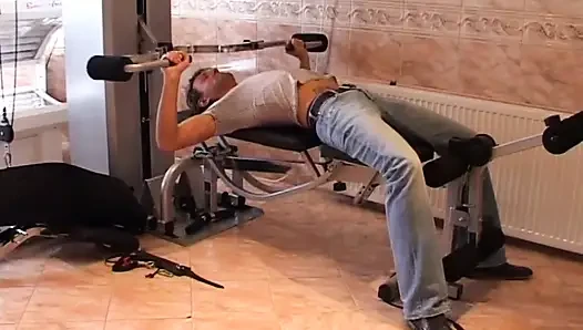 Tutkulu erkek ve kadınların kirli gizli yaşamları (tam porno film)