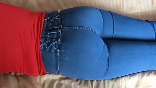 Karımın kardeşi, uyanır ve mastürbasyon yapar