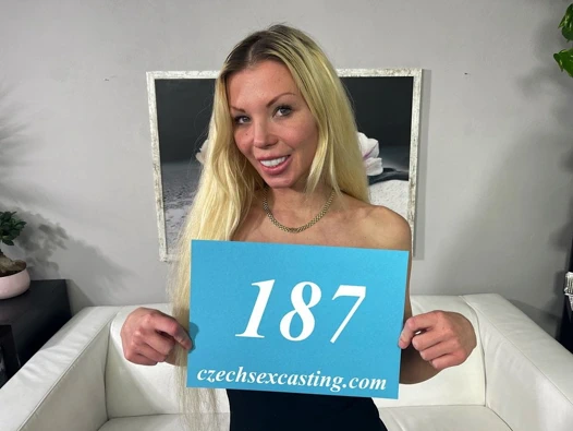 seksi sarışın teaser geldi için döküm