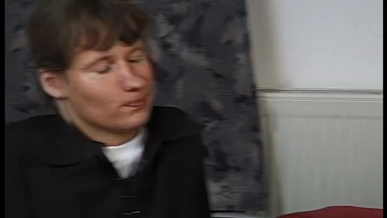 Mutti will schwanz vom nachbarsbengel