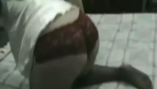 İtalyan amatörlerle cadılar bayramı seksi