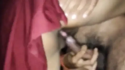 Adım adım amcığı sikerken takip et