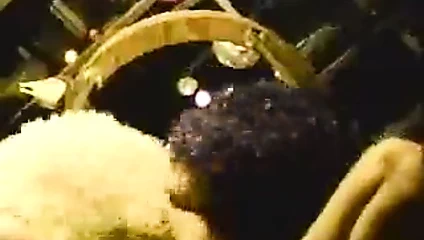 Nisan göğüs direği dansı