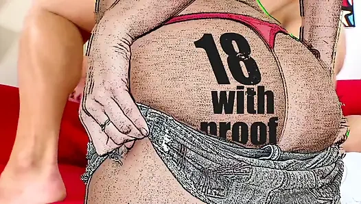 Sarışın kaltak bacaklarımı emiyor ve sonra sert sikiliyor