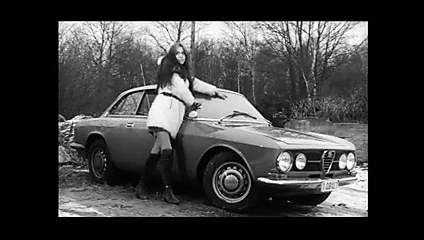 Ve kız kardeş sadece bunu düşünüyor (softcore fransız)