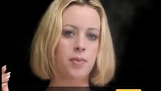 Paris'ten sigara içen çıplak kızların film akışı