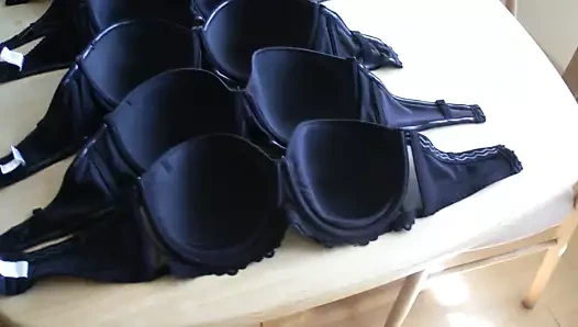 askısız sütyen Wanking