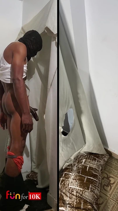 2 erkek kardeş duvar deliği sikişi için geldi