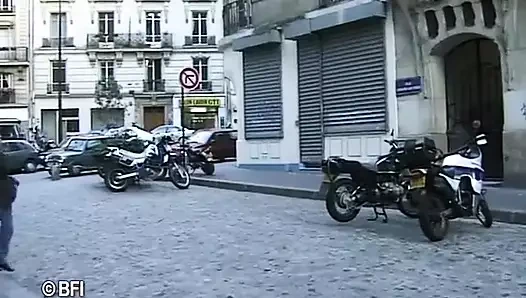 Fransızlar ve Belçikalılar sizi karşılıyor, bölüm 2