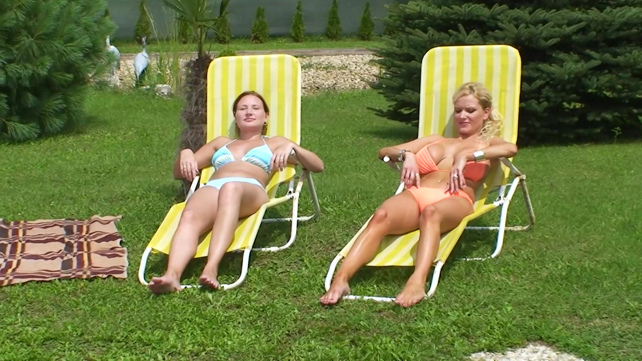 Gruppenfick am Pool in Malle