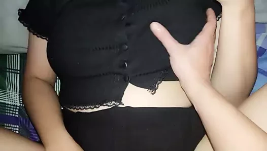 En iyi arkadaşımın kız arkadaşının bir yıl boyunca oynayabileceğim bir amcığı var