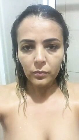Turk evli kadin ifsa turkish milf esmer koylu çıplak