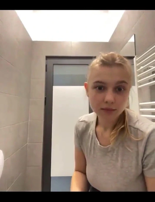 Çok fazla tükürük ile halka açık sakso