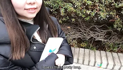 Amatör Japon model Miwa Ichikawa en koyu meme uçlarına sahip