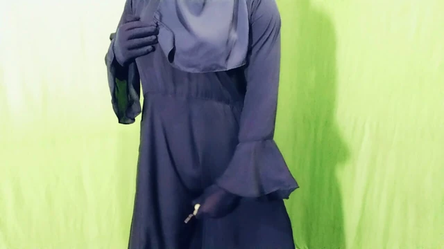 Klinikte vücudumu kontrol ederken doktor beni sert sikiyor