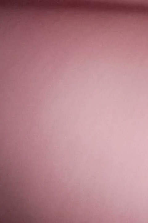 Genç adam amımı taze dölle besliyor