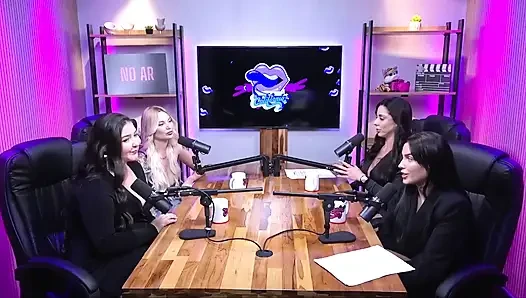 Gi Genesini ve Flora Favaretto ile ateşli podcast
