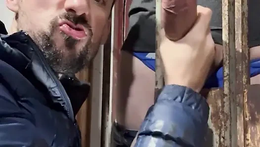 Baba Yetişkinin Penisini Emiyor Ve Onu Üst Üste 3 Kez Boşaltıyor