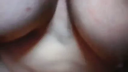 İri güzel kadın