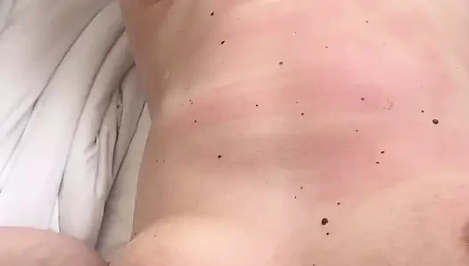 Göbek şaplak atma, yüze ve memelere tokat atma