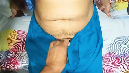 Hintli kadın ile gerçek ev yapımı Bangladeşli seks x videolarda