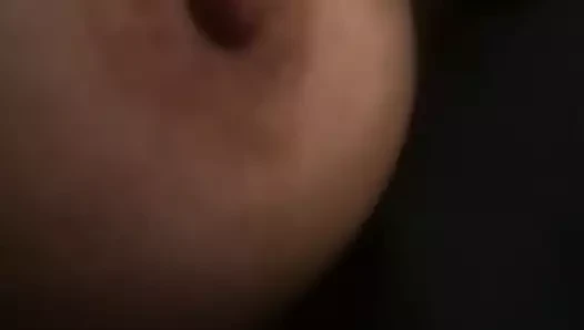 büyük doğal göğüsleri