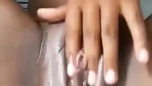 Ham Organik Amcık ... Uzun seksi kalçalar dildo sikişi